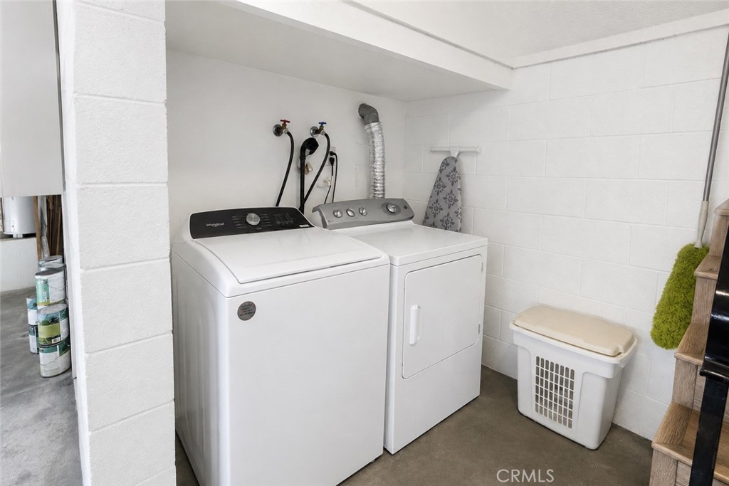 119 S Ynez Ave B Property Photo 24