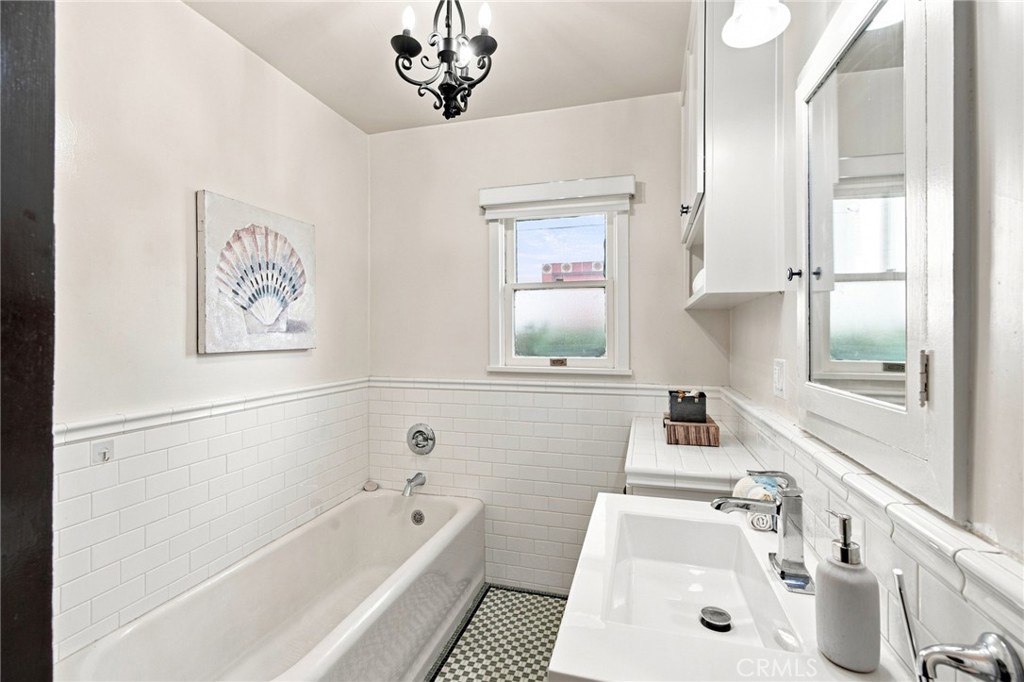 438 W Duarte Property Photo 14