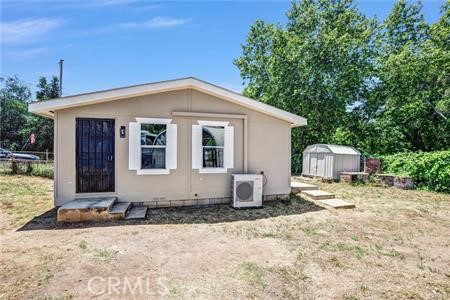 707 Silverbrook Property Photo 1