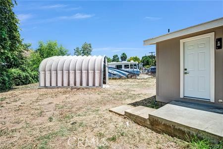 707 Silverbrook Property Photo 7