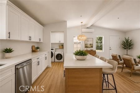 707 Silverbrook Property Photo 14