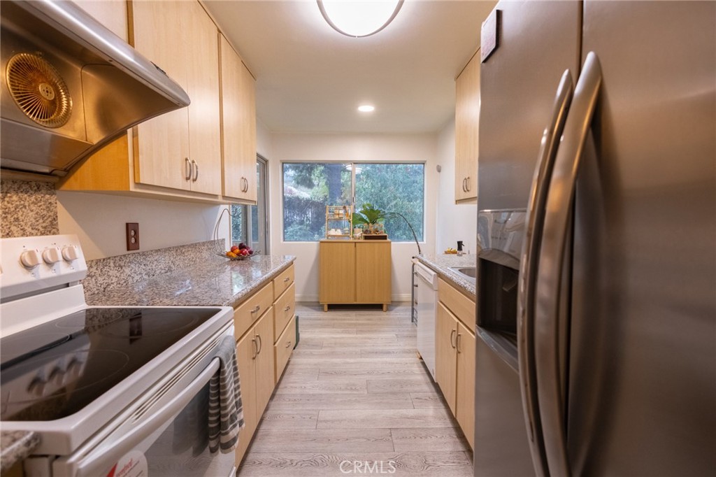 1301 S Atlantic Boulevard 231c Property Photo 11