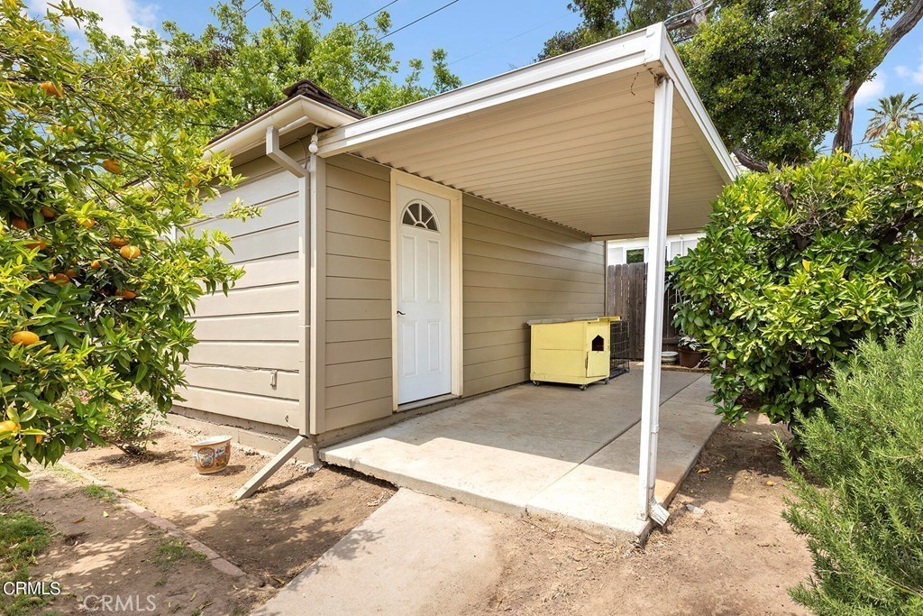2963 Sheffield Property Photo 16