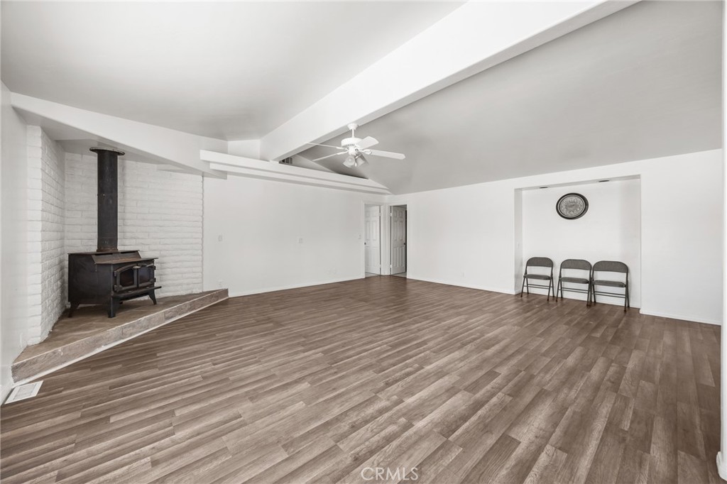 37625 Hill Property Photo 9