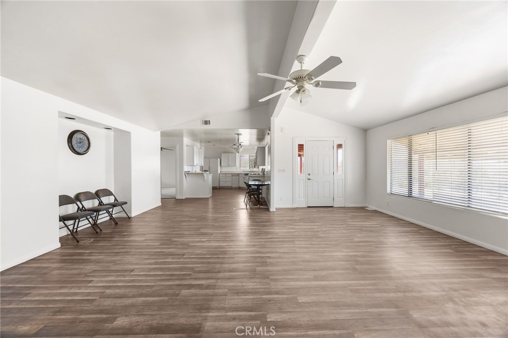 37625 Hill Property Photo 12