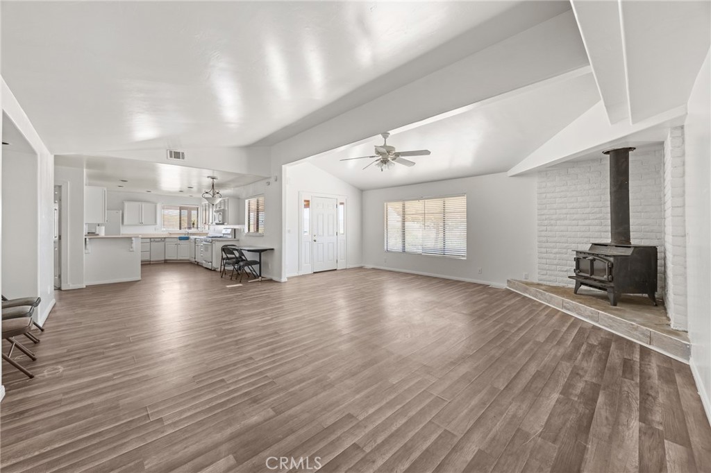 37625 Hill Property Photo 13