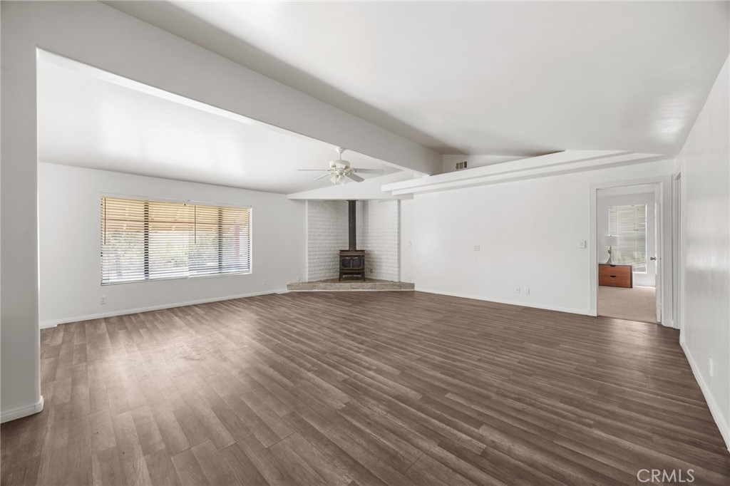 37625 Hill Property Photo 17