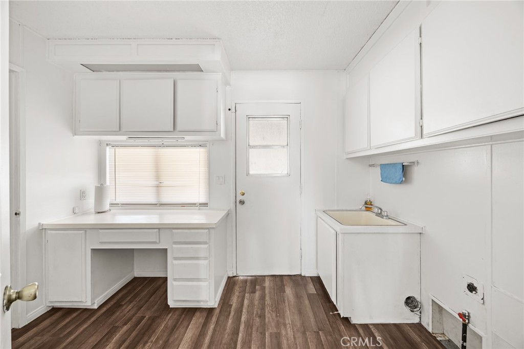 37625 Hill Property Photo 28