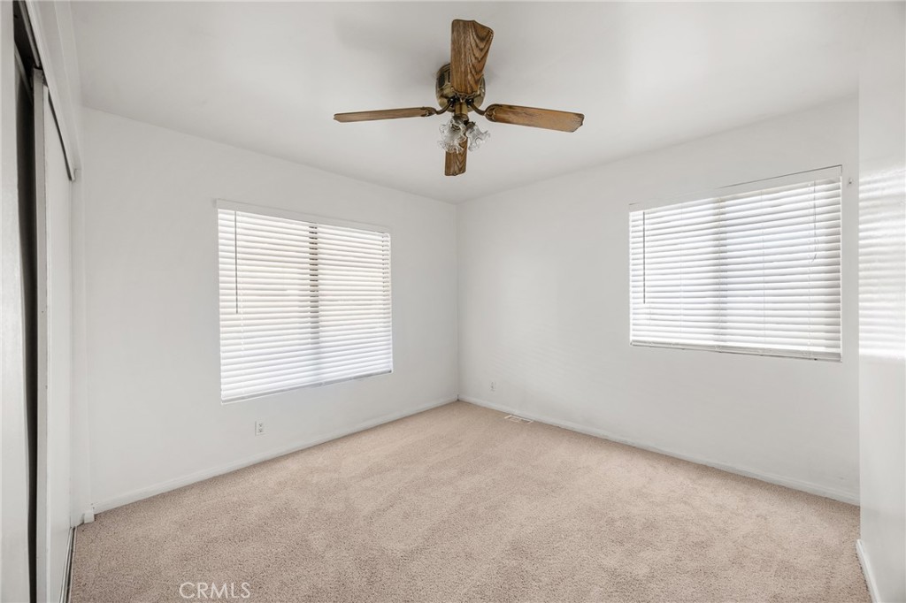 37625 Hill Property Photo 33