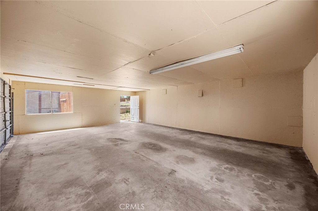 37625 Hill Property Photo 43