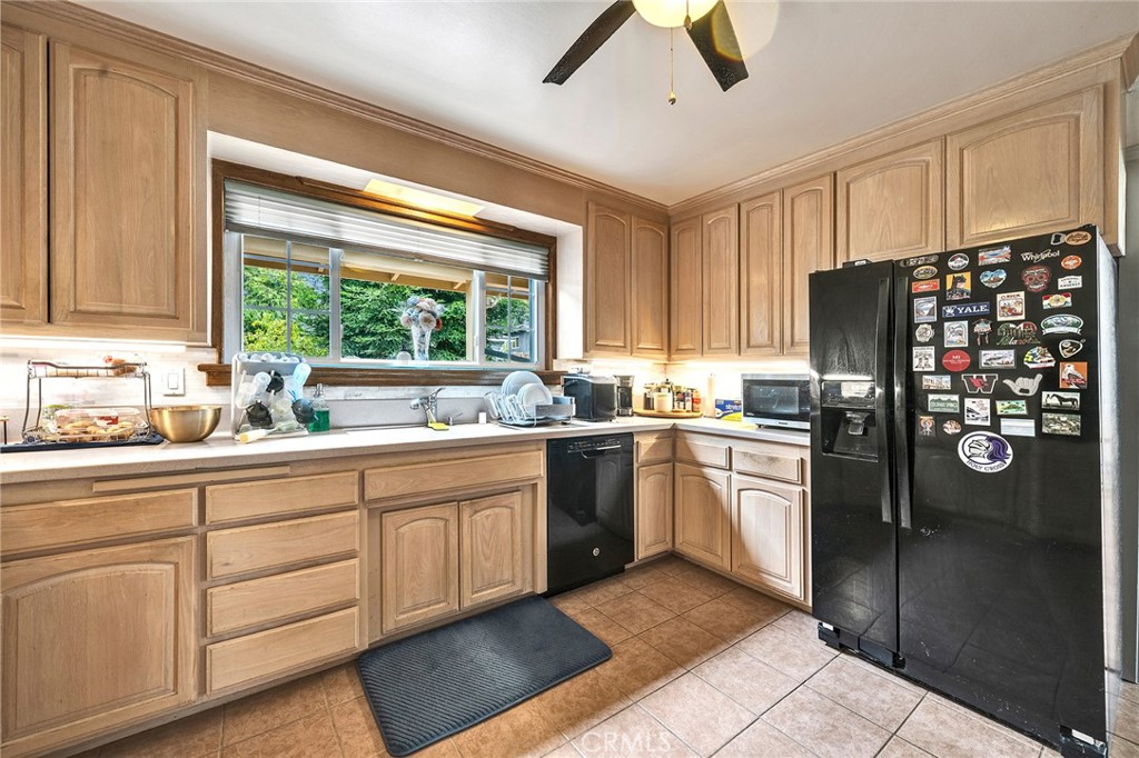 3382 Saddle Property Photo 11