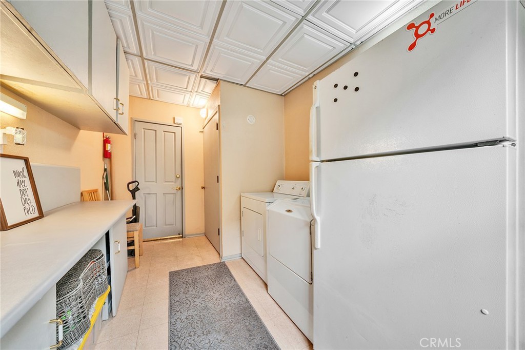3382 Saddle Property Photo 23