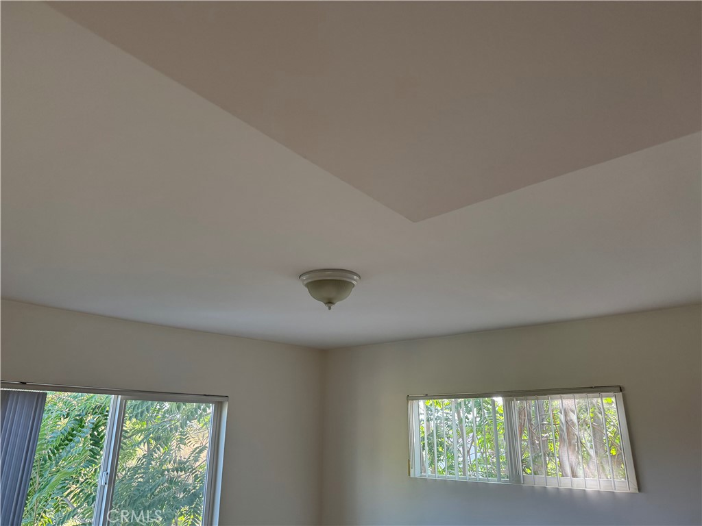 90 -92 Monterey Road Property Photo 35