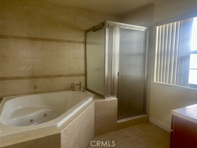 3598 E Del Mar Property Photo 9