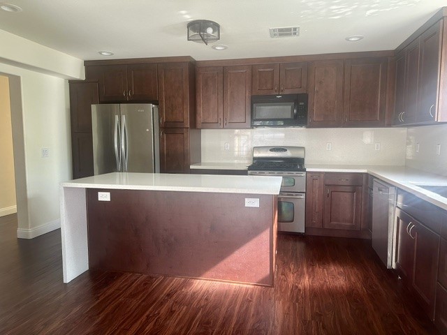 3598 E Del Mar Property Photo 11