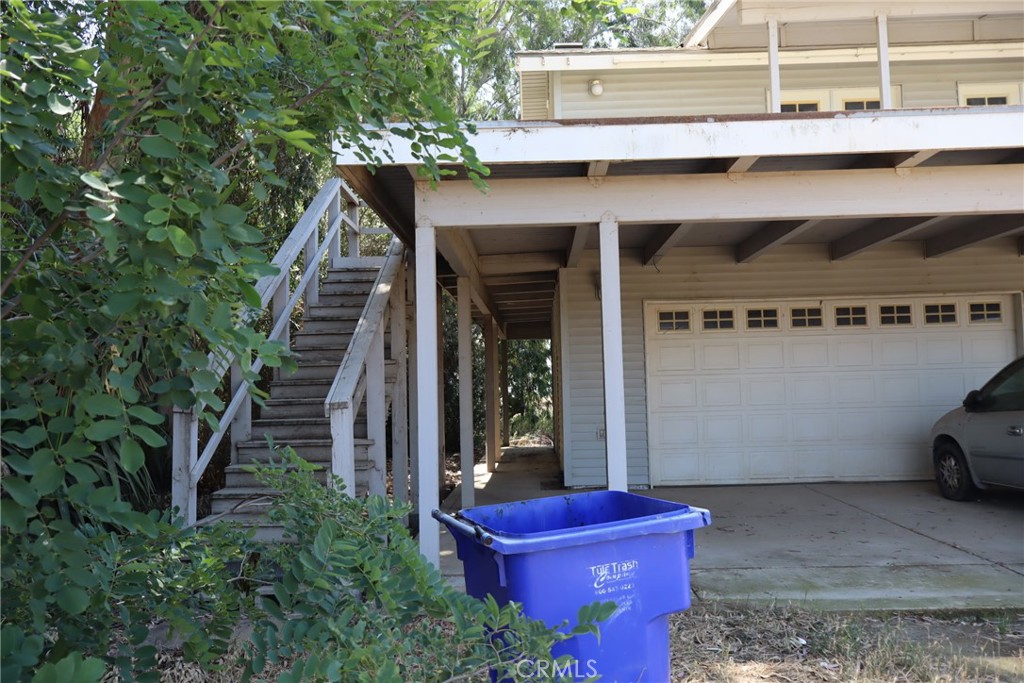 10654 Avenue 104 Property Photo 5