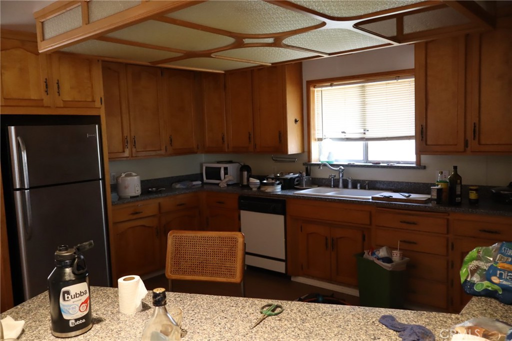 10654 Avenue 104 Property Photo 13