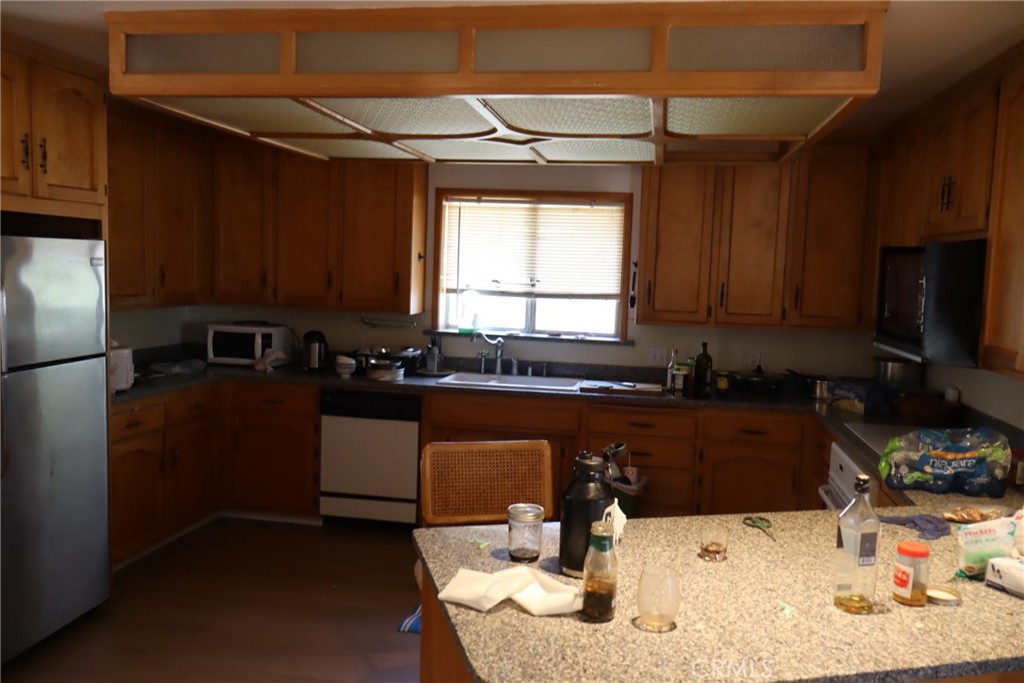 10654 Avenue 104 Property Photo 57