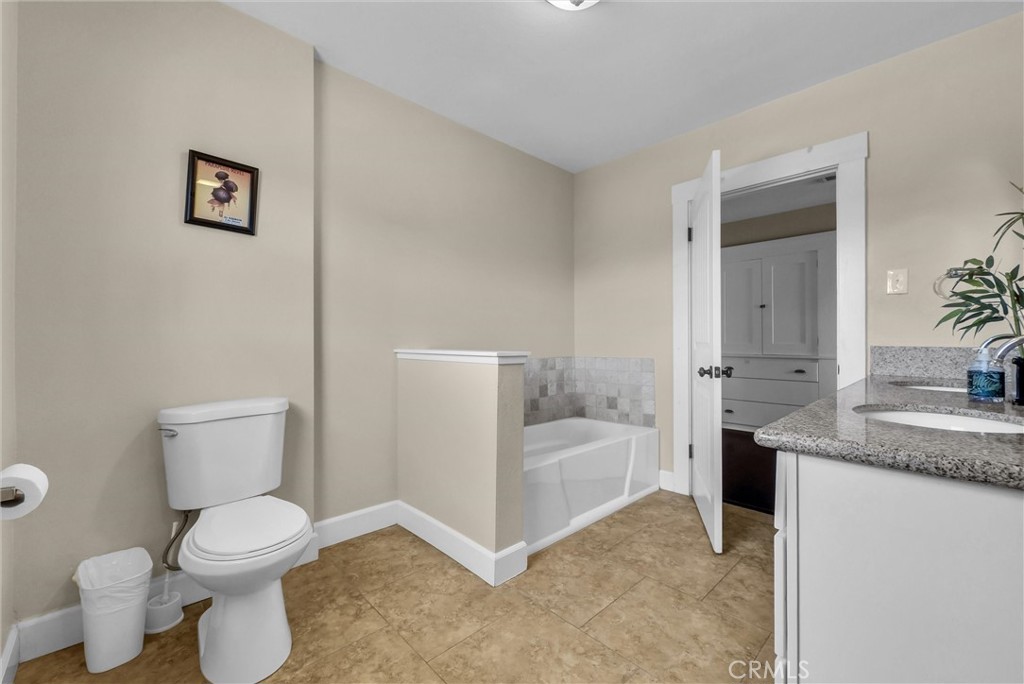 3354 Orange Street Property Photo 23