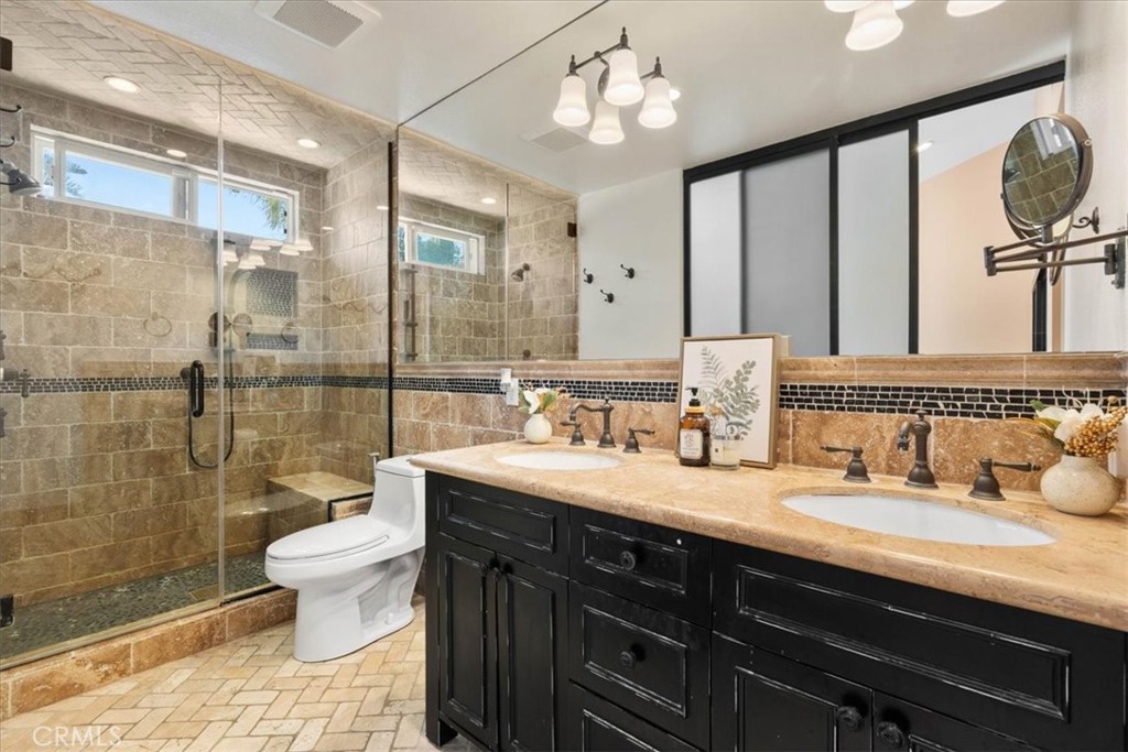752 Capitan Property Photo 6
