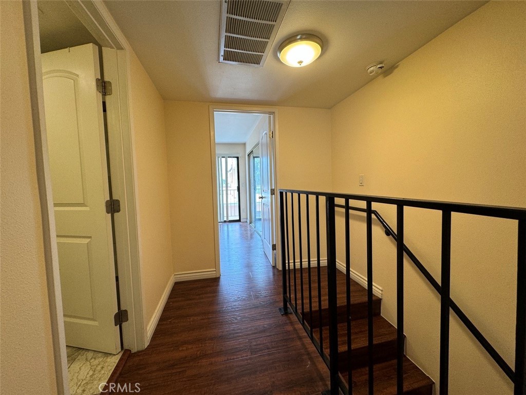 241 S Curtis Avenue Property Photo 13