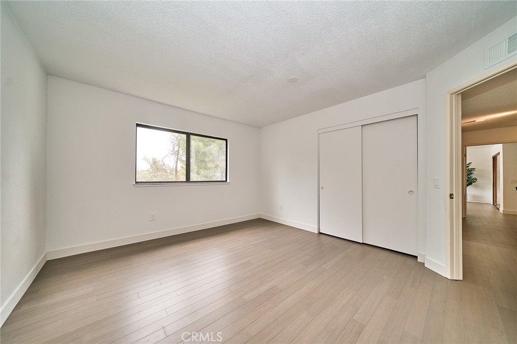 22060 Cedardale Drive Property Photo 29