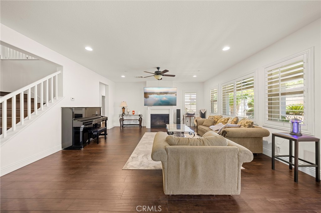 2795 Devonshire Lane Property Photo 4