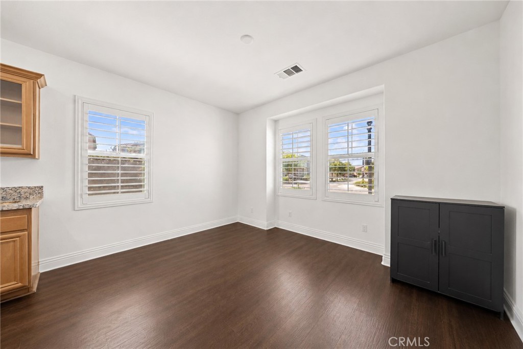 2795 Devonshire Lane Property Photo 15