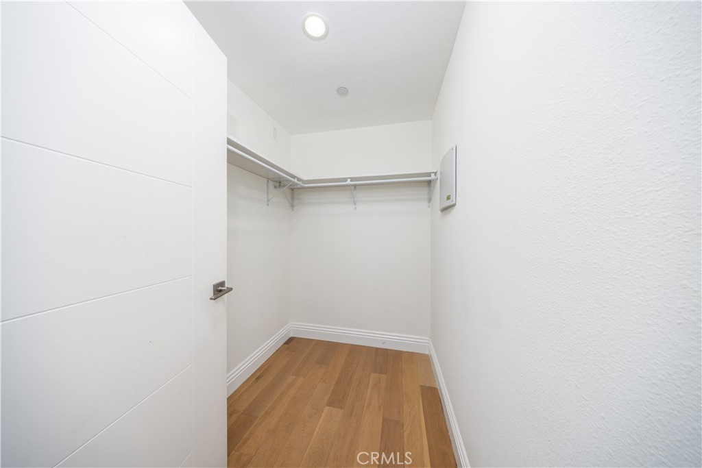 2939 Leeward 305 Property Photo 11