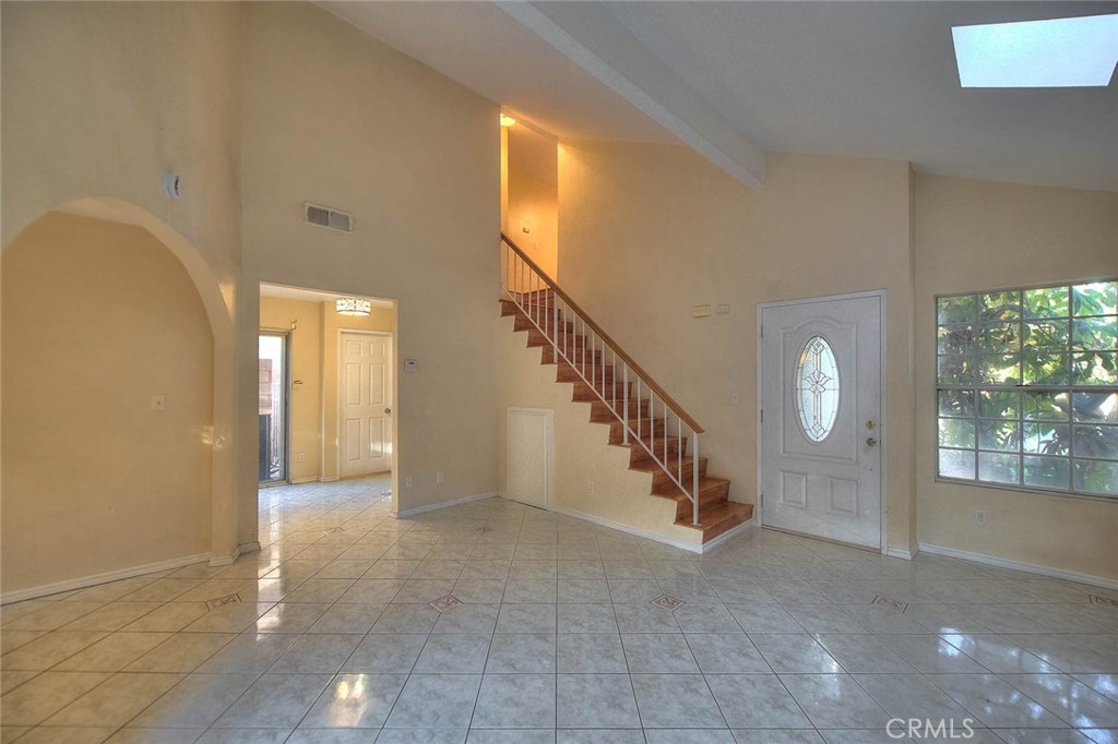 3701 Summer Lane Property Photo 5