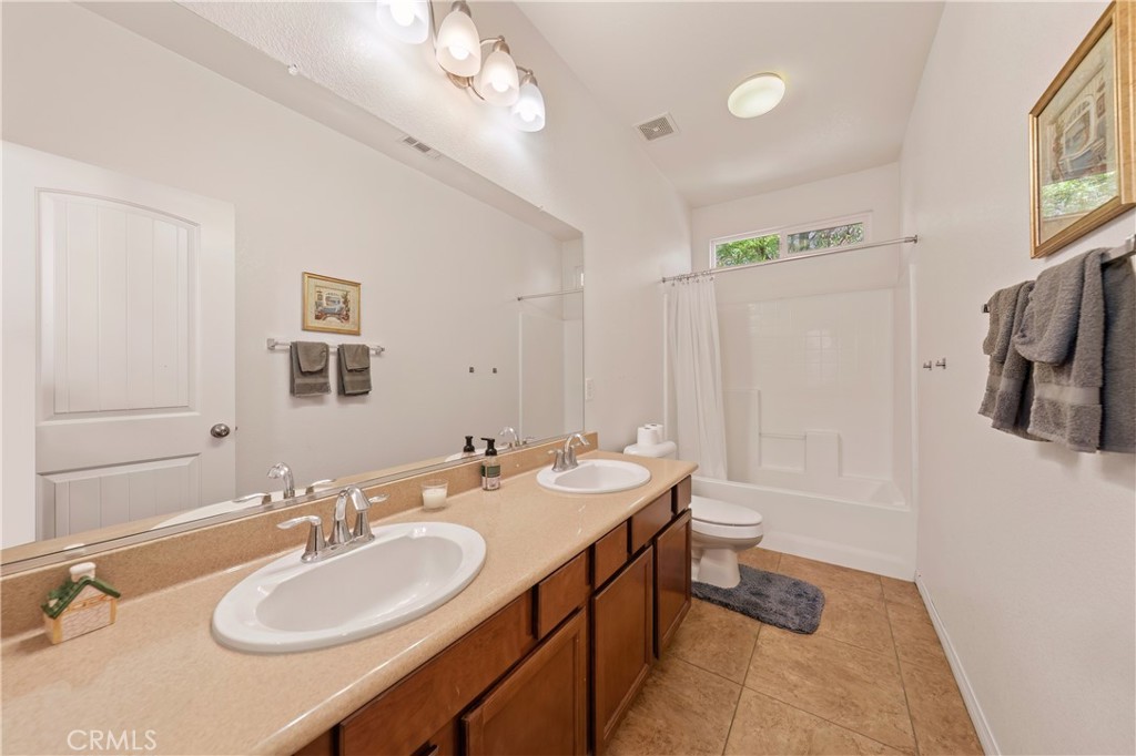 4795 Thornbush Property Photo 28