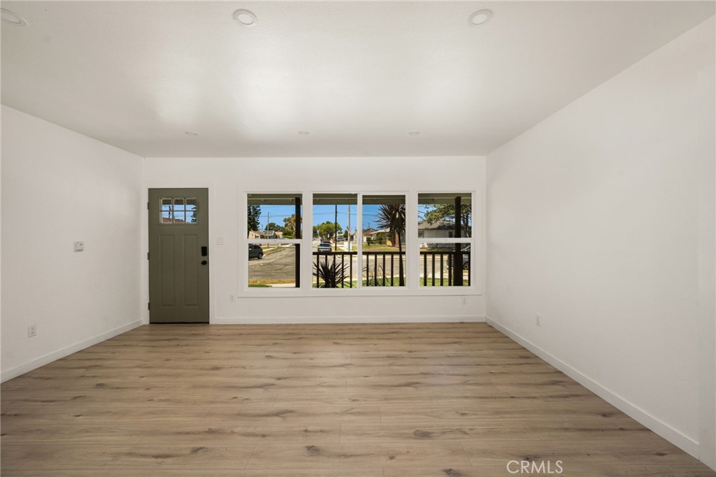 2430 W Bennett Property Photo 8