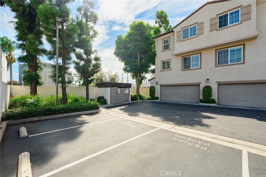 3652 Tyler Avenue Property Photo 2