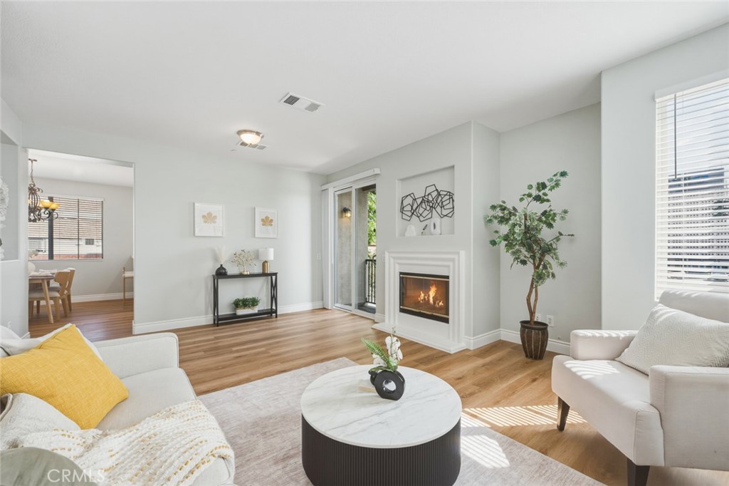 3652 Tyler Avenue Property Photo 3