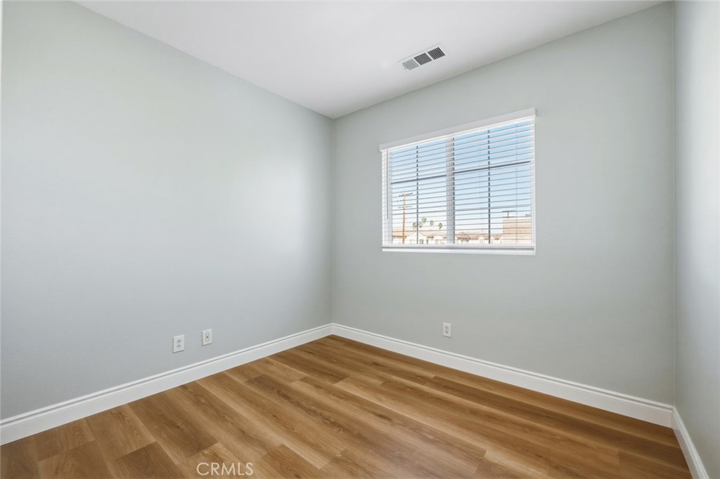 3652 Tyler Avenue Property Photo 26