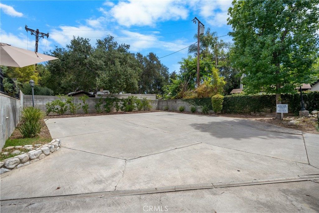 464 Mariposa Property Photo 26