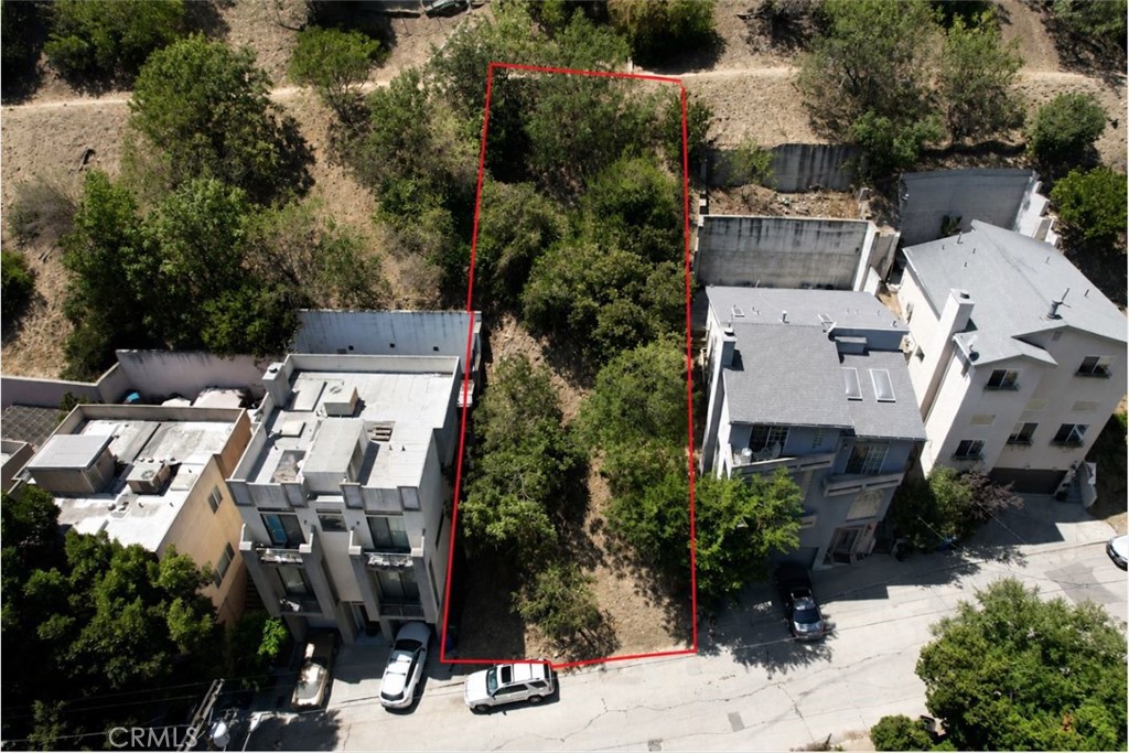 723 Museum Drive Property Photo 3
