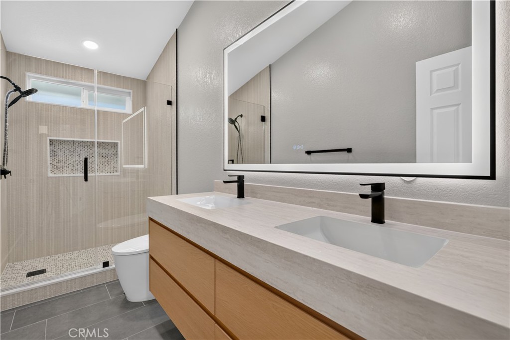 6549 Via Flora Property Photo 25