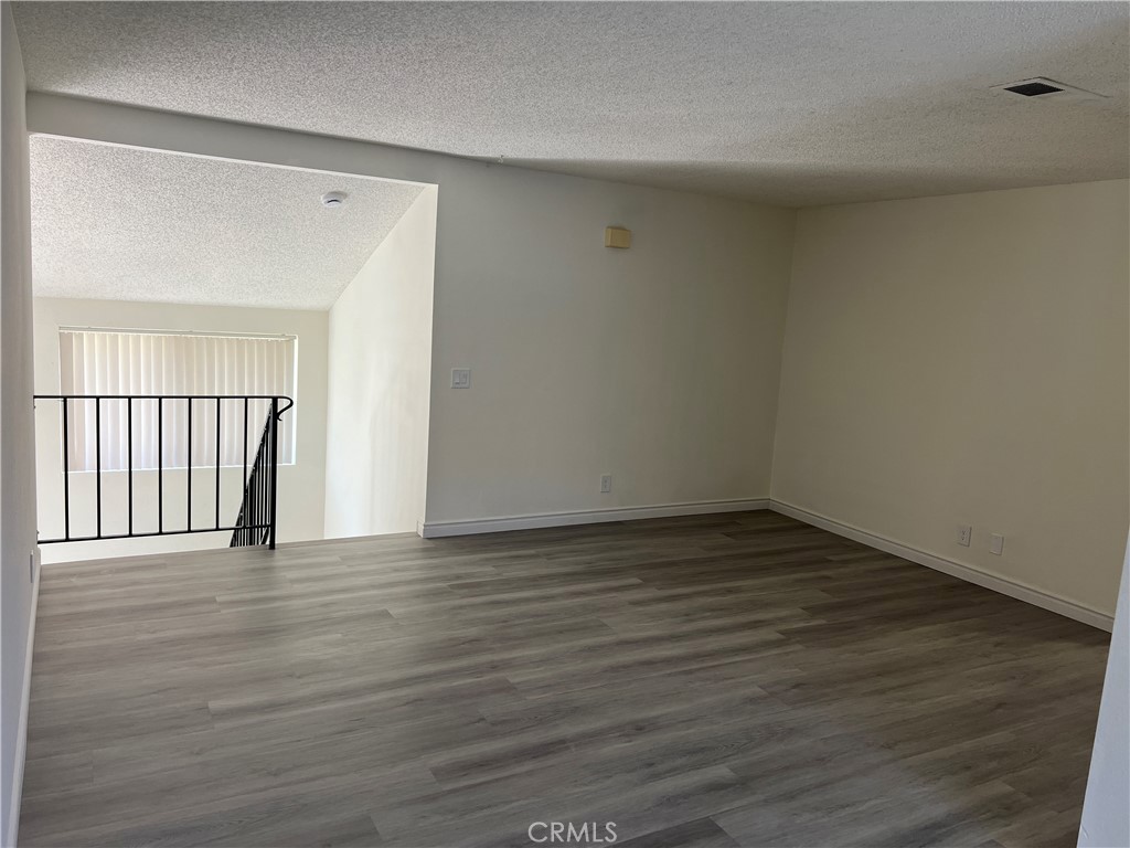 221 Grayson Way D Property Photo 5