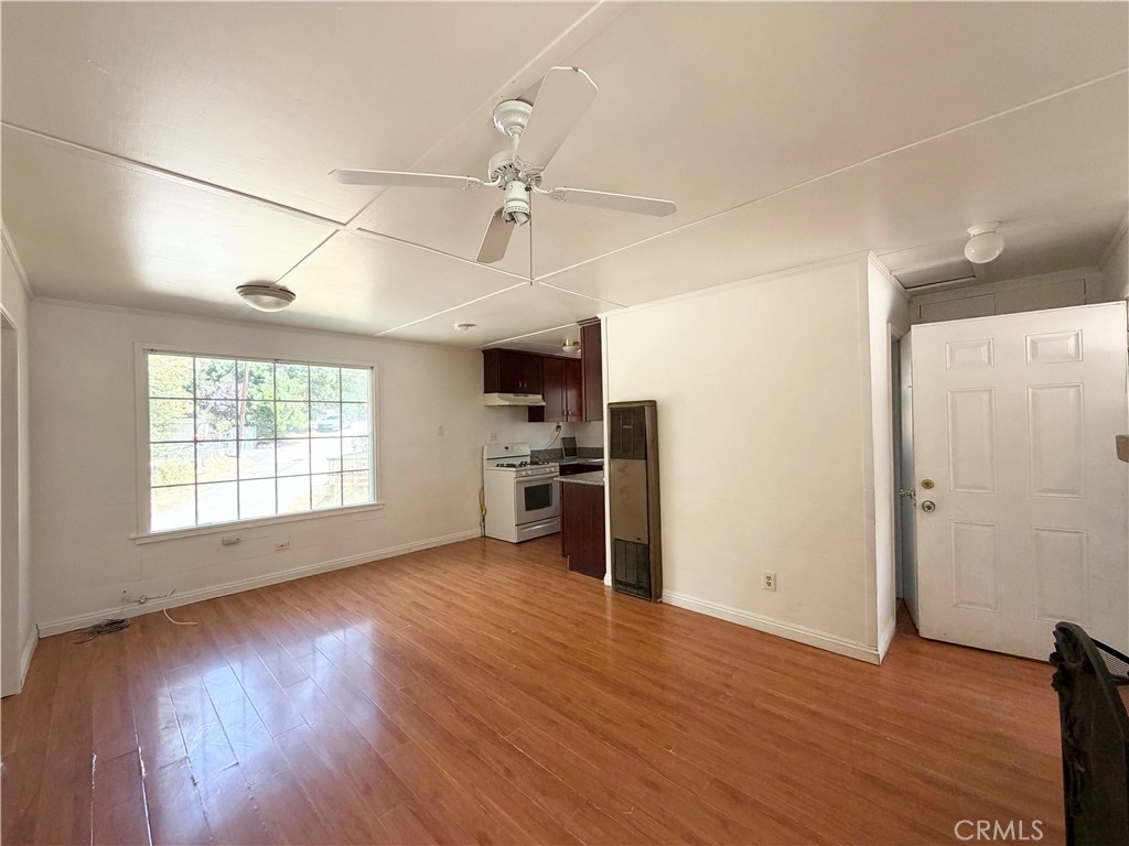 467 Sequoia Property Photo 3
