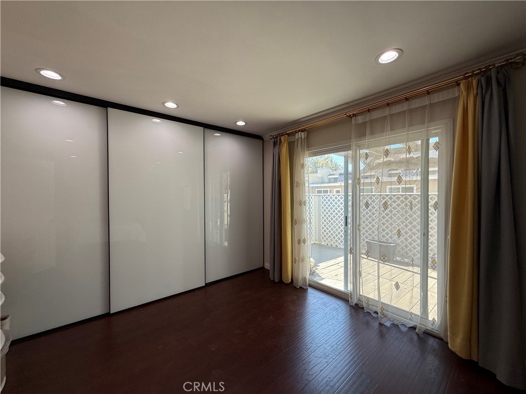 5410 Chippewa Court Property Photo 4