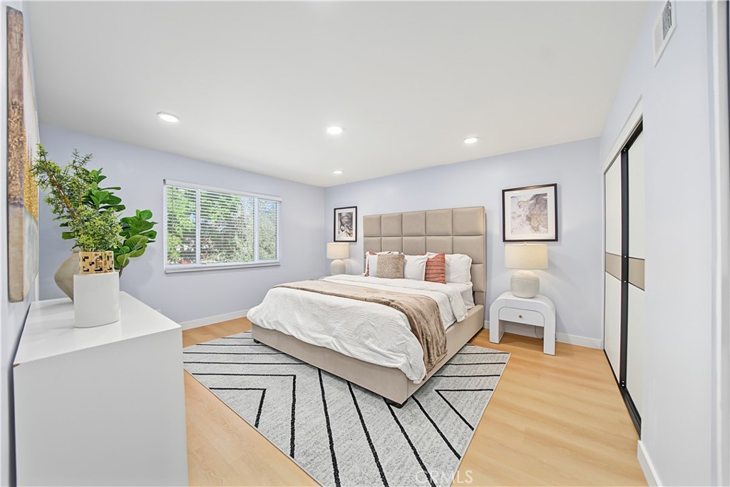 1123 Bain Avenue Property Photo 18