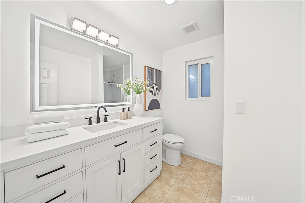 1123 Bain Avenue Property Photo 28