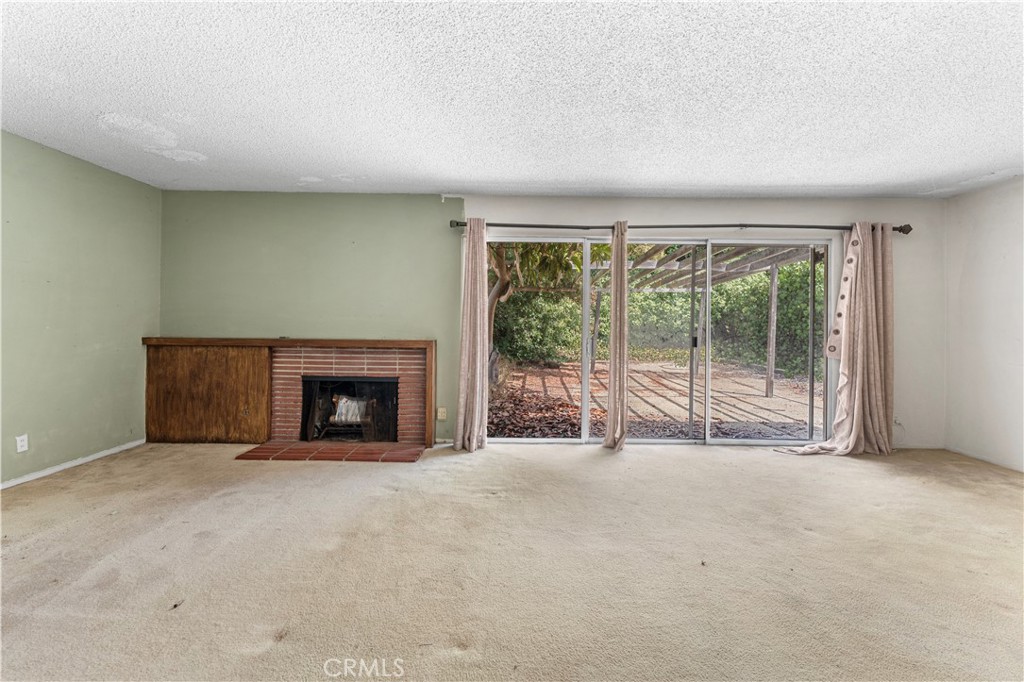 28042 Santona Property Photo 9