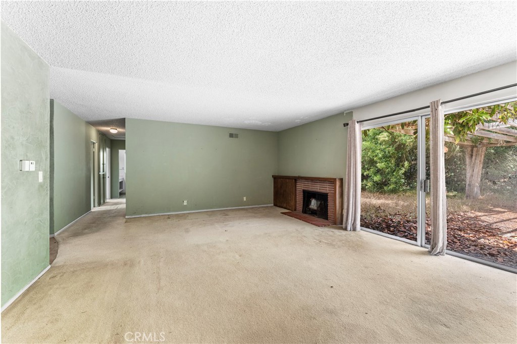 28042 Santona Property Photo 10