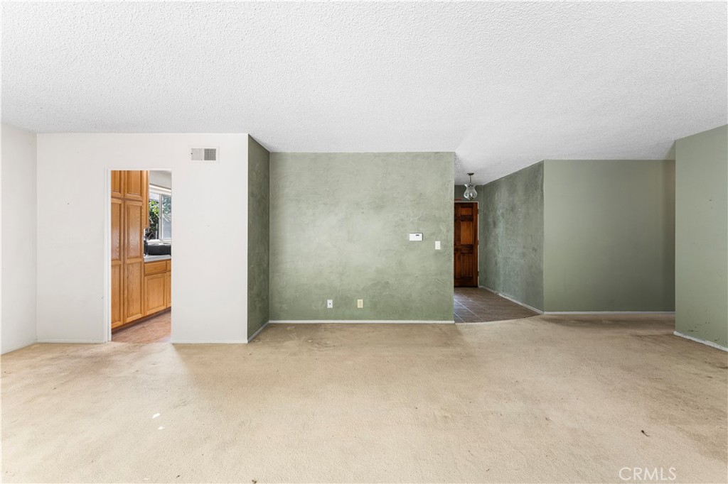 28042 Santona Property Photo 12