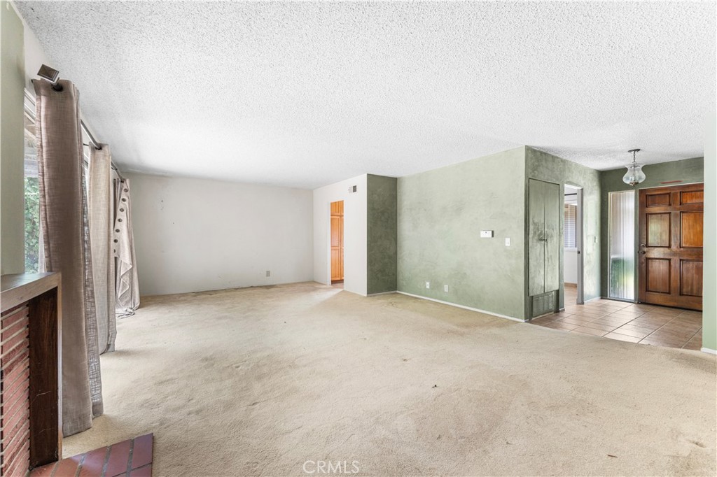 28042 Santona Property Photo 13