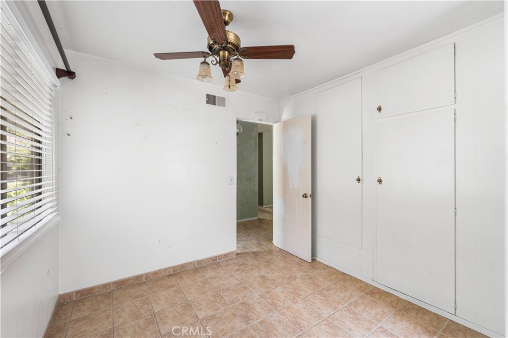 28042 Santona Property Photo 17
