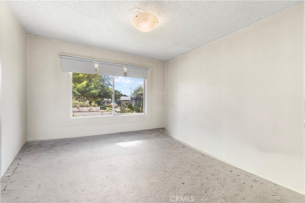 28042 Santona Property Photo 39