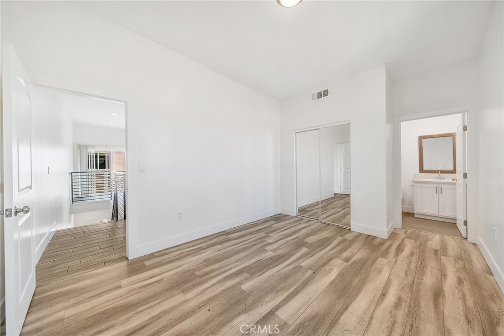 4103 S Normandie Avenue Property Photo 42